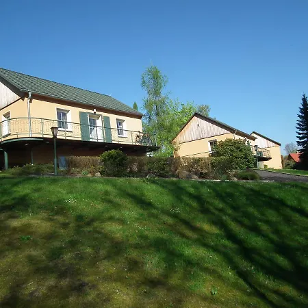 Toepferpark Hotel apartamentowy 3*